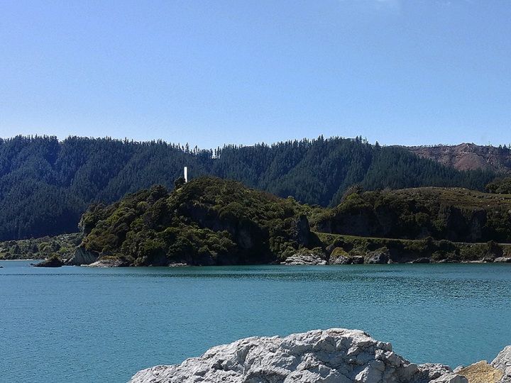 Abel Tasman Memorial & Ligar Bay